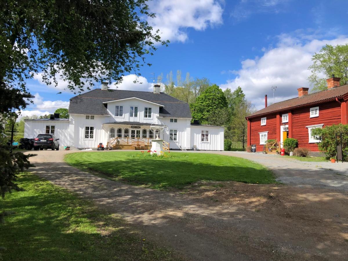 Bredsjoe Gamla Herrgard White Dream Mansion Hällefors Exterior foto